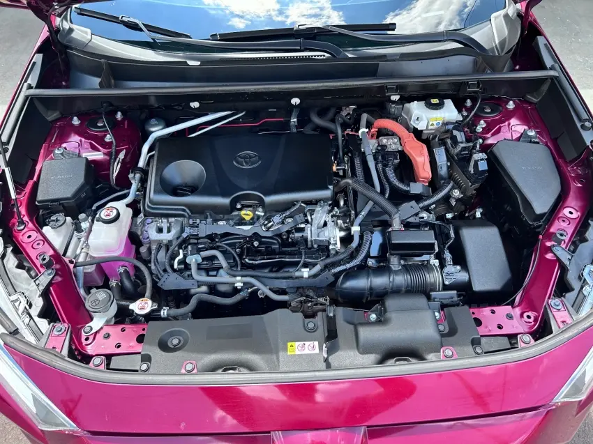 TOYOTA RAV 4 - Foto
