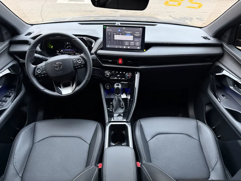 TOYOTA Yaris Cross - Foto
