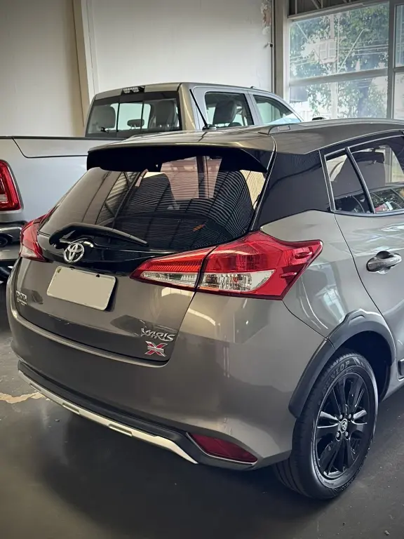 TOYOTA Yaris Hatch - Foto