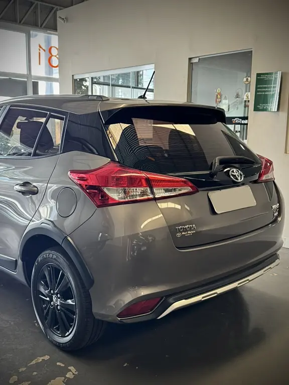 TOYOTA Yaris Hatch - Foto