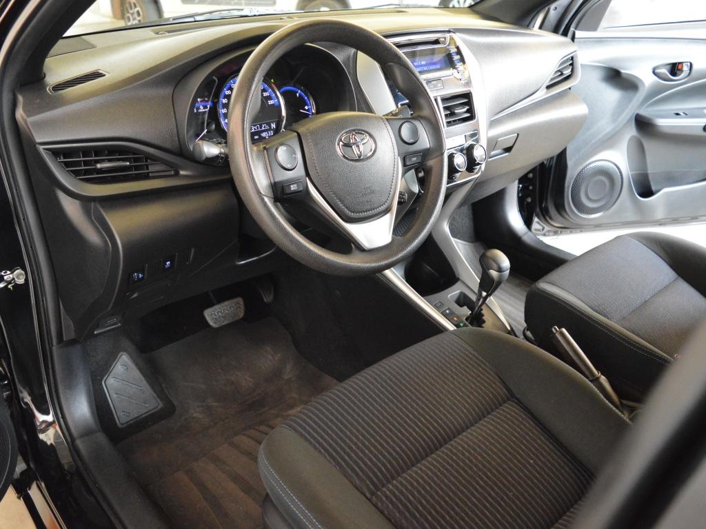 TOYOTA Yaris Hatch - Foto