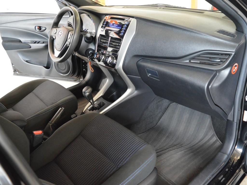 TOYOTA Yaris Hatch - Foto