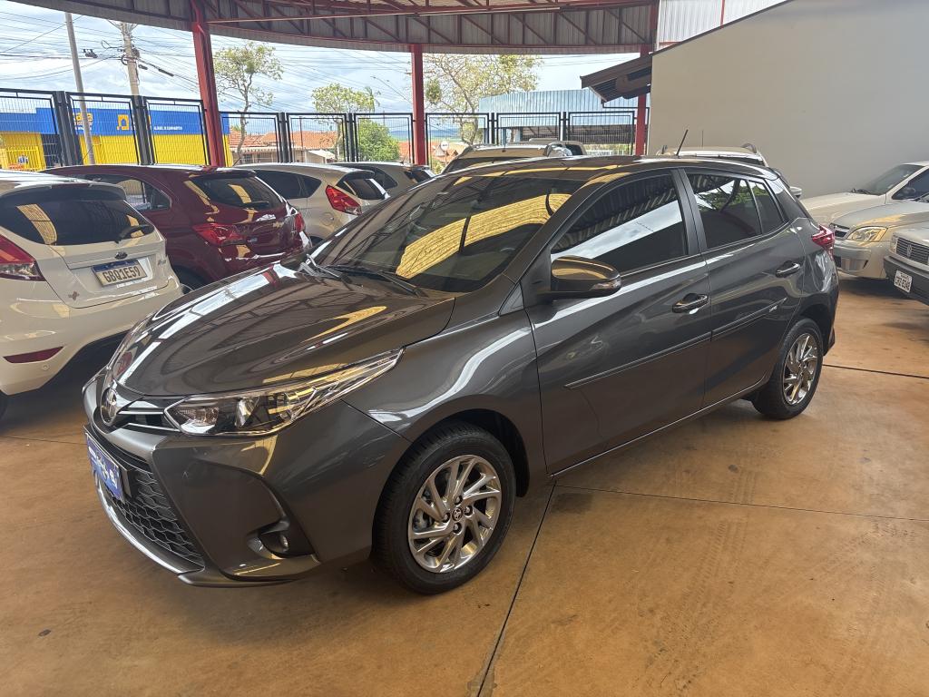 TOYOTA Yaris Hatch - Foto
