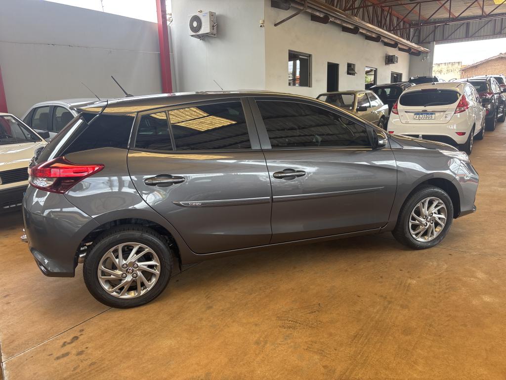 TOYOTA Yaris Hatch - Foto