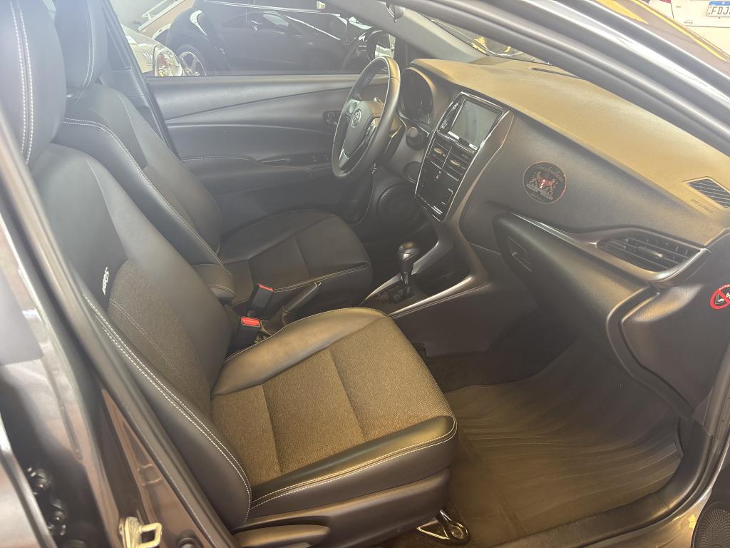 TOYOTA Yaris Hatch - Foto