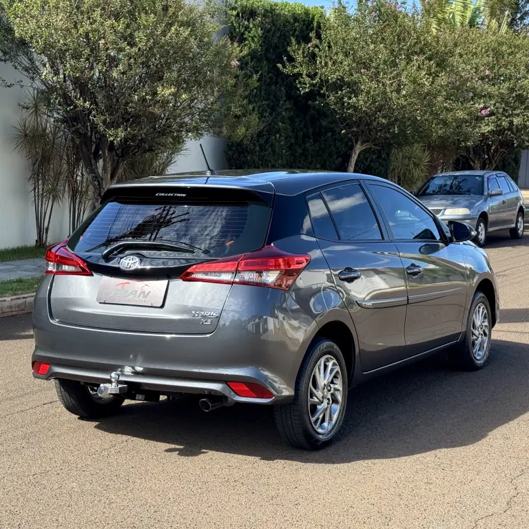 TOYOTA Yaris Hatch - Foto