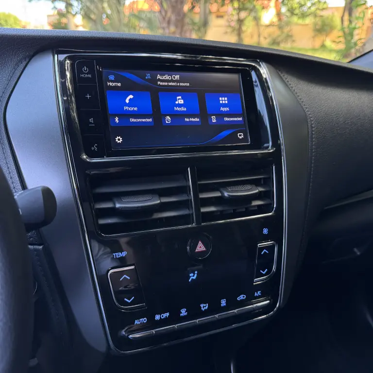 TOYOTA Yaris Hatch - Foto