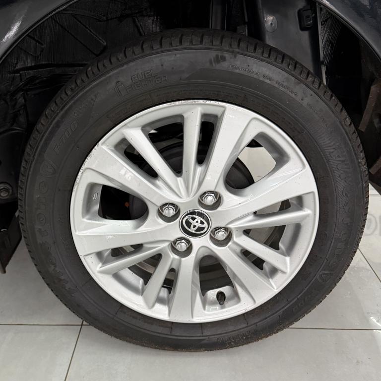 TOYOTA Yaris Hatch - Foto