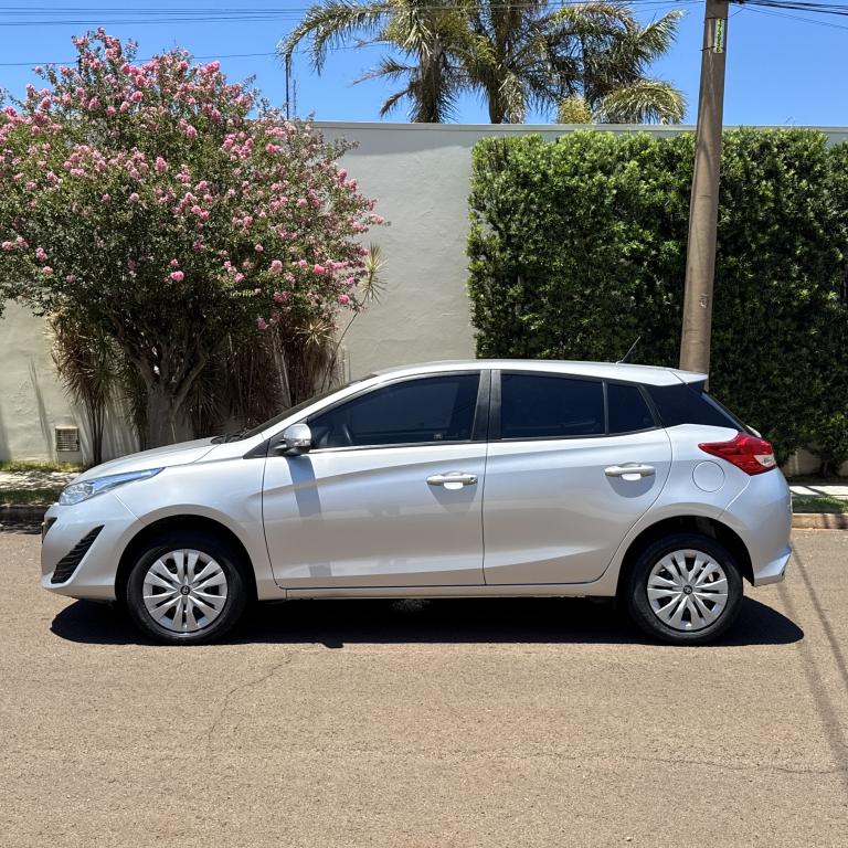 TOYOTA Yaris Hatch - Foto