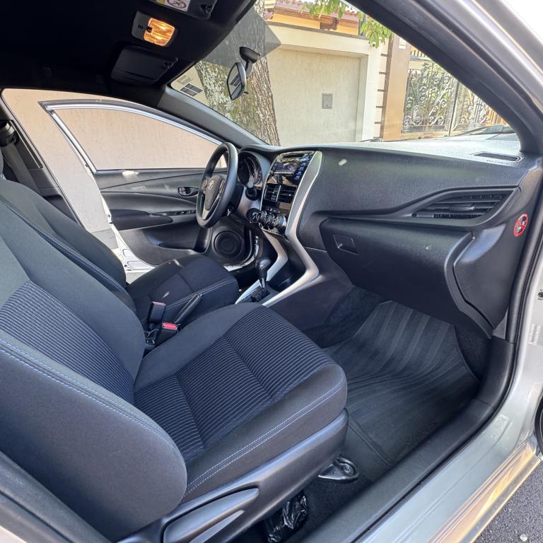 TOYOTA Yaris Hatch - Foto