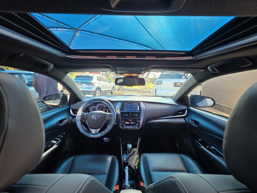 TOYOTA Yaris Hatch - Foto