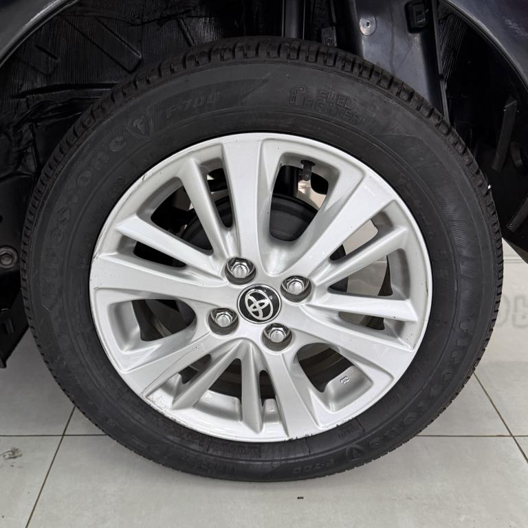 TOYOTA Yaris Hatch - Foto