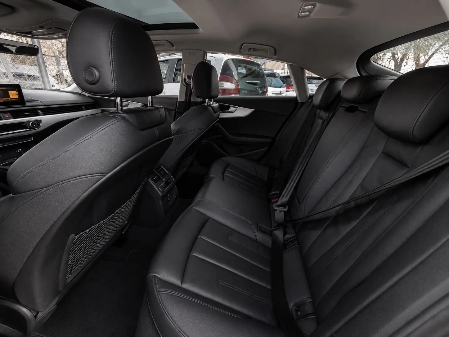TOYOTA Yaris Hatch - Foto