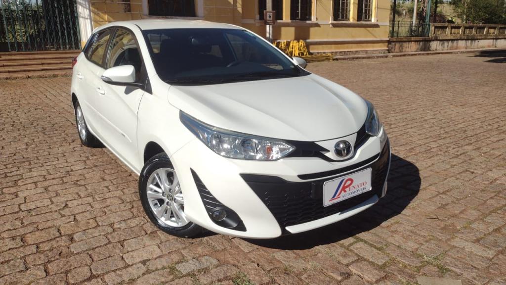 TOYOTA Yaris Hatch