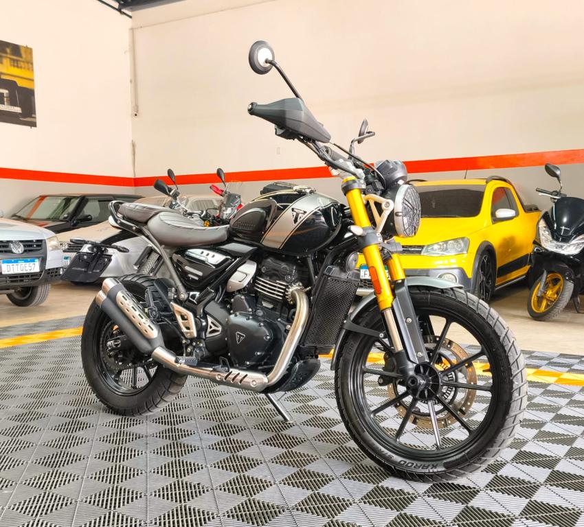 TRIUMPH Scrambler 400X - Foto