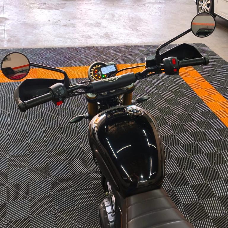 TRIUMPH Scrambler 400X - Foto