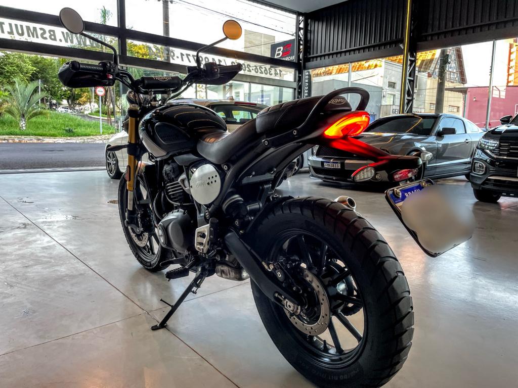 TRIUMPH Scrambler 400X - Foto