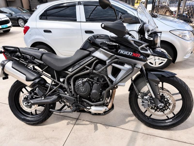 TRIUMPH Tiger 800 - Foto