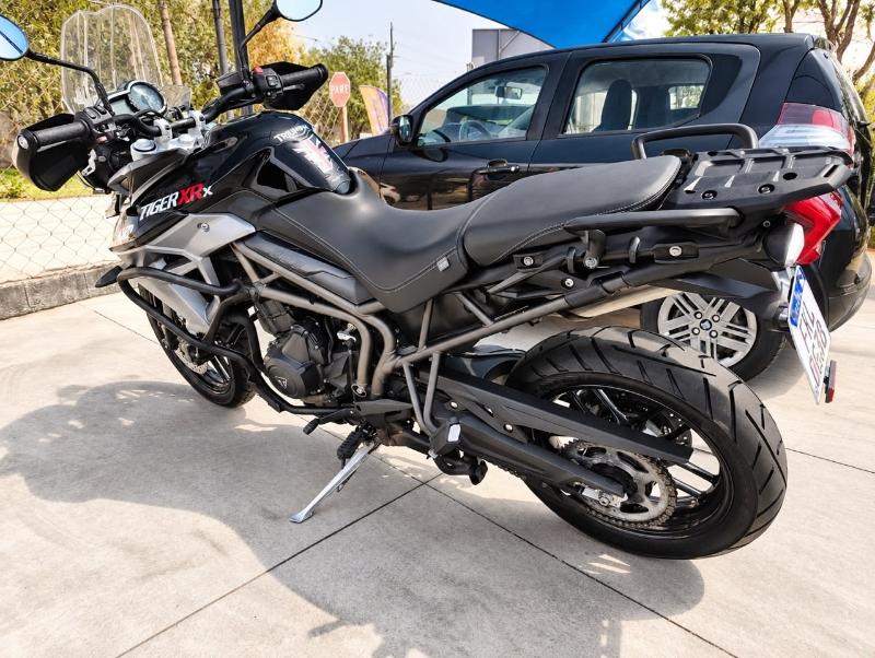 TRIUMPH Tiger 800 - Foto