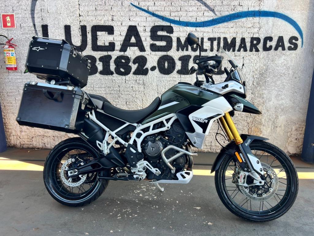TRIUMPH Tiger 900 - Foto