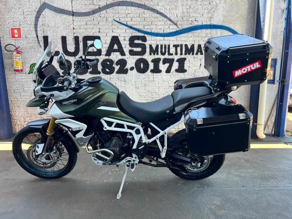 TRIUMPH Tiger 900 - Foto