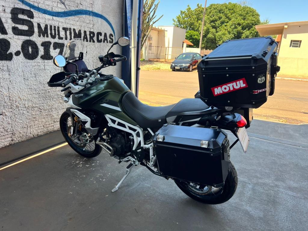 TRIUMPH Tiger 900 - Foto