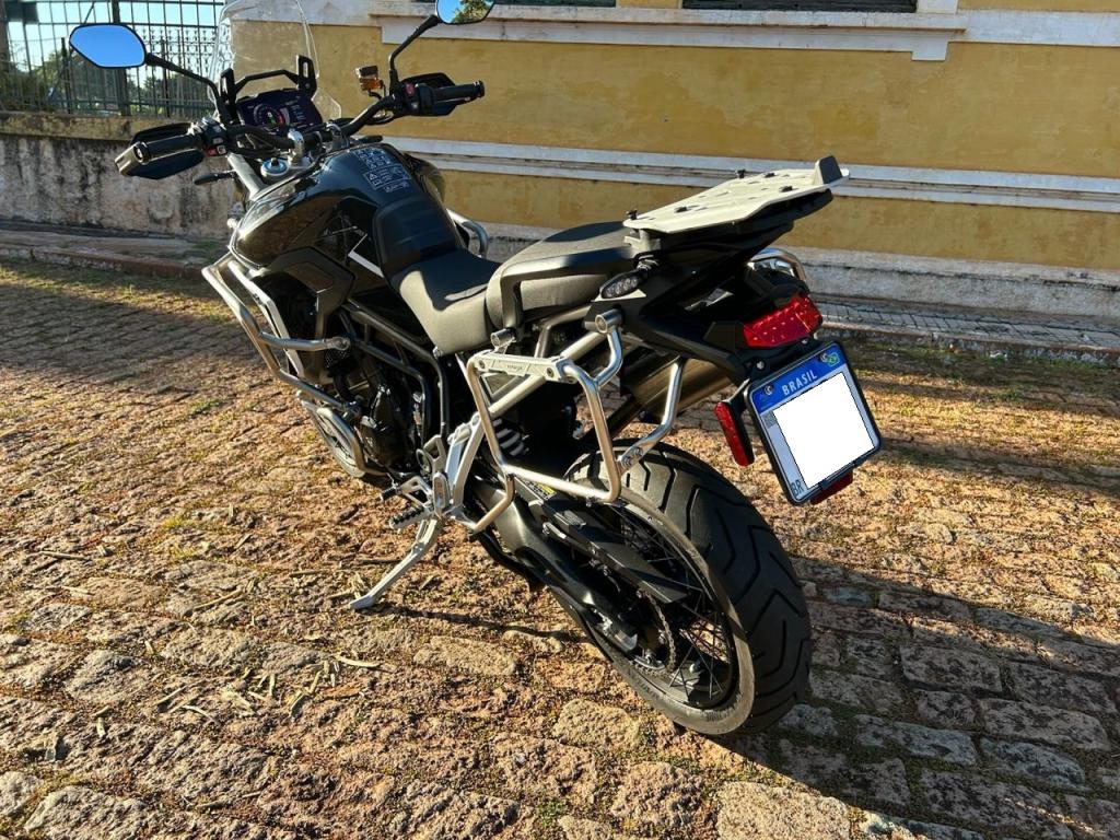 TRIUMPH Tiger 900 - Foto