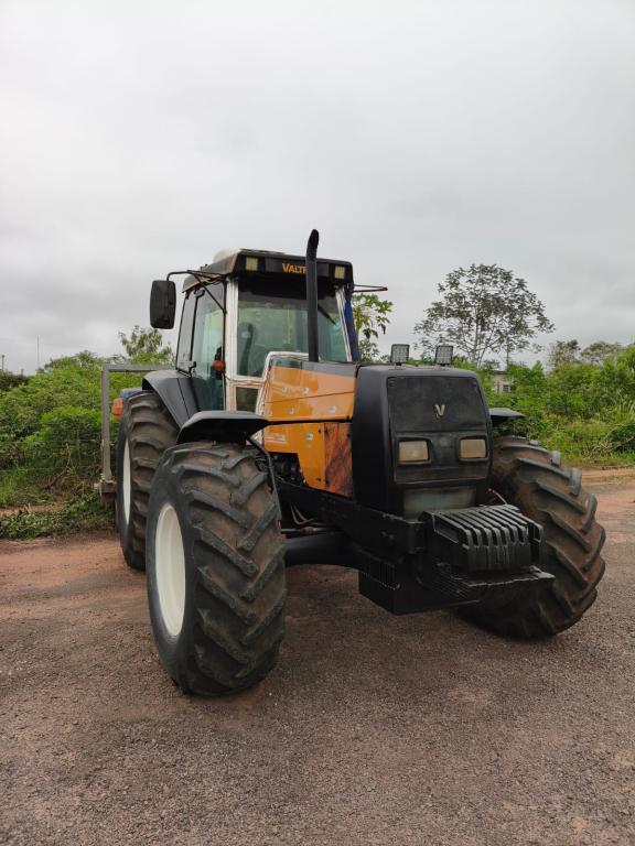 VALTRA 1880 - Foto