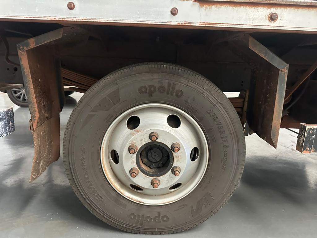 VOLKSWAGEN 5-150 - Foto