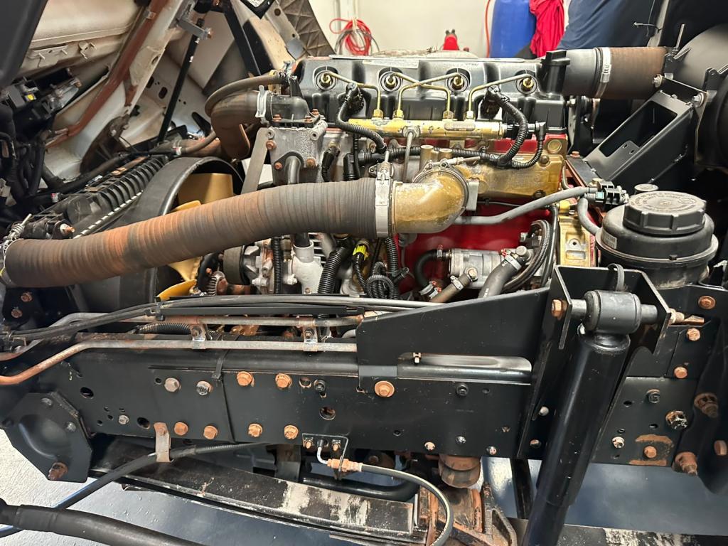 VOLKSWAGEN 5-150 - Foto