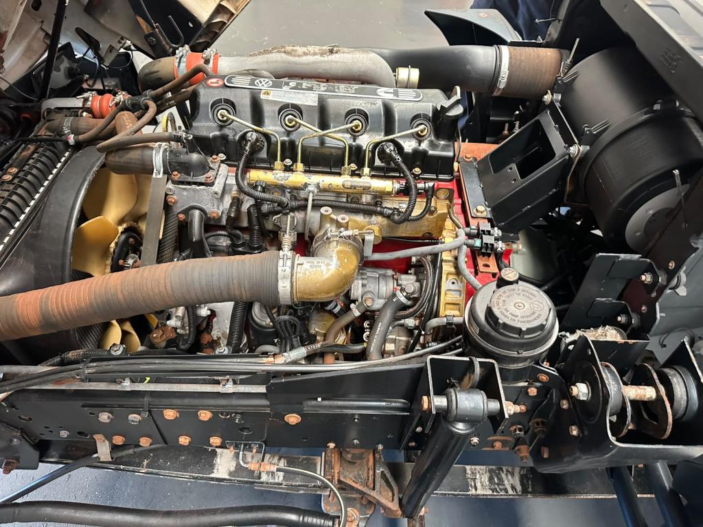 VOLKSWAGEN 5-150 - Foto