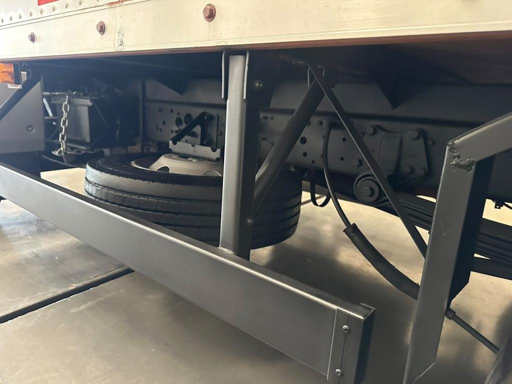 VOLKSWAGEN 5-150 - Foto