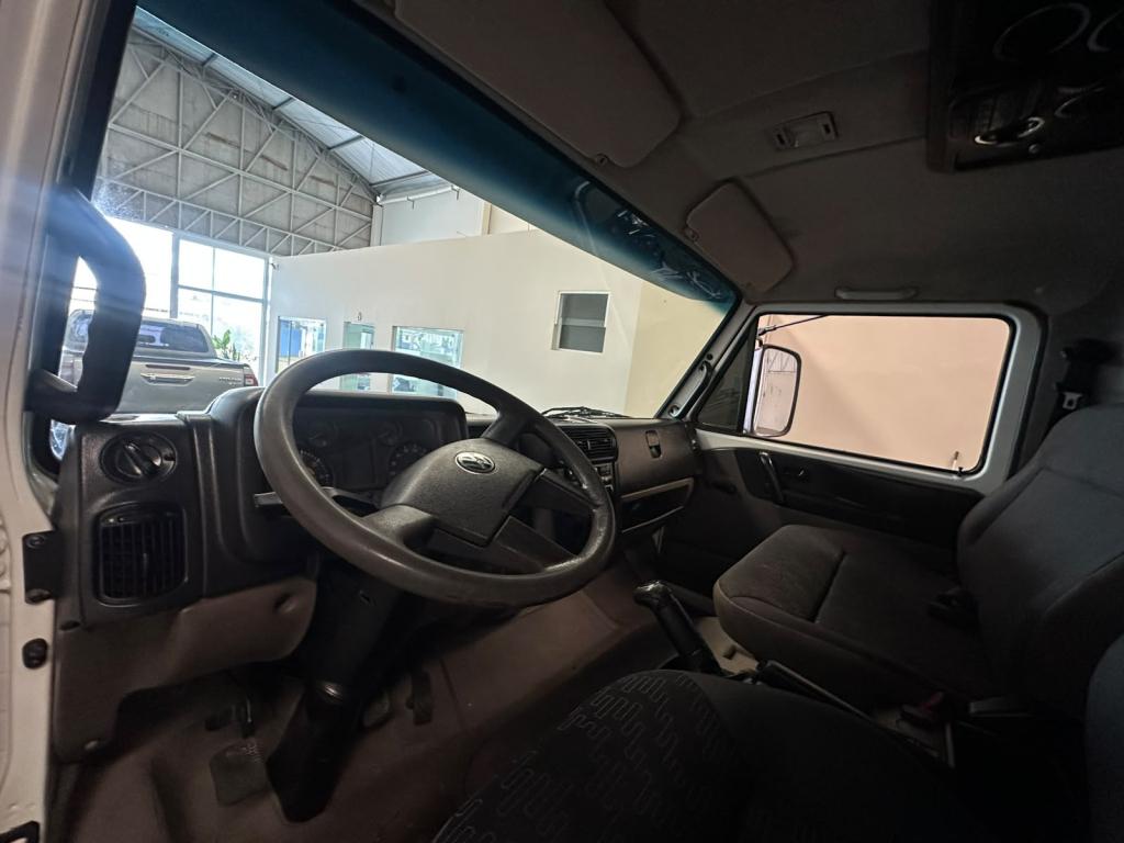 VOLKSWAGEN 5-150 - Foto