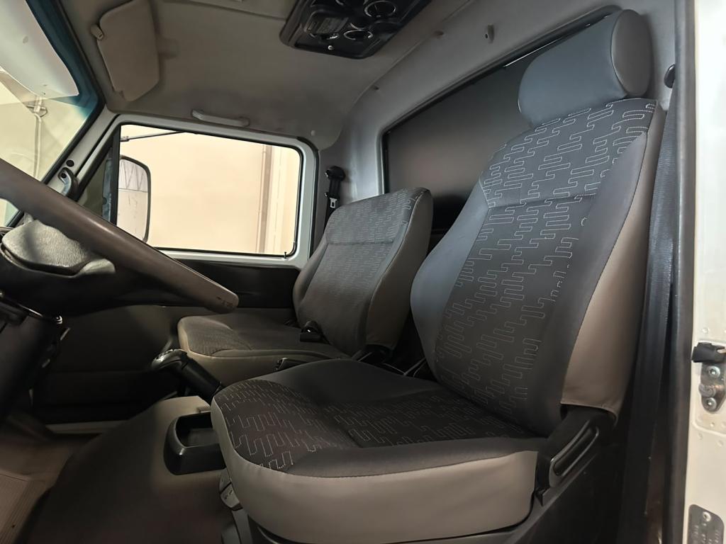 VOLKSWAGEN 5-150 - Foto