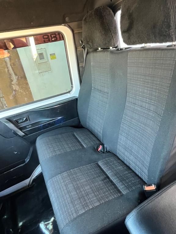 VOLKSWAGEN 8-140 - Foto