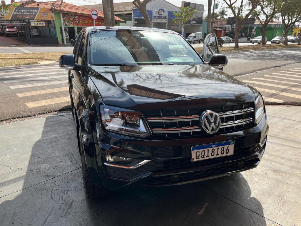 VOLKSWAGEN Amarok - Foto