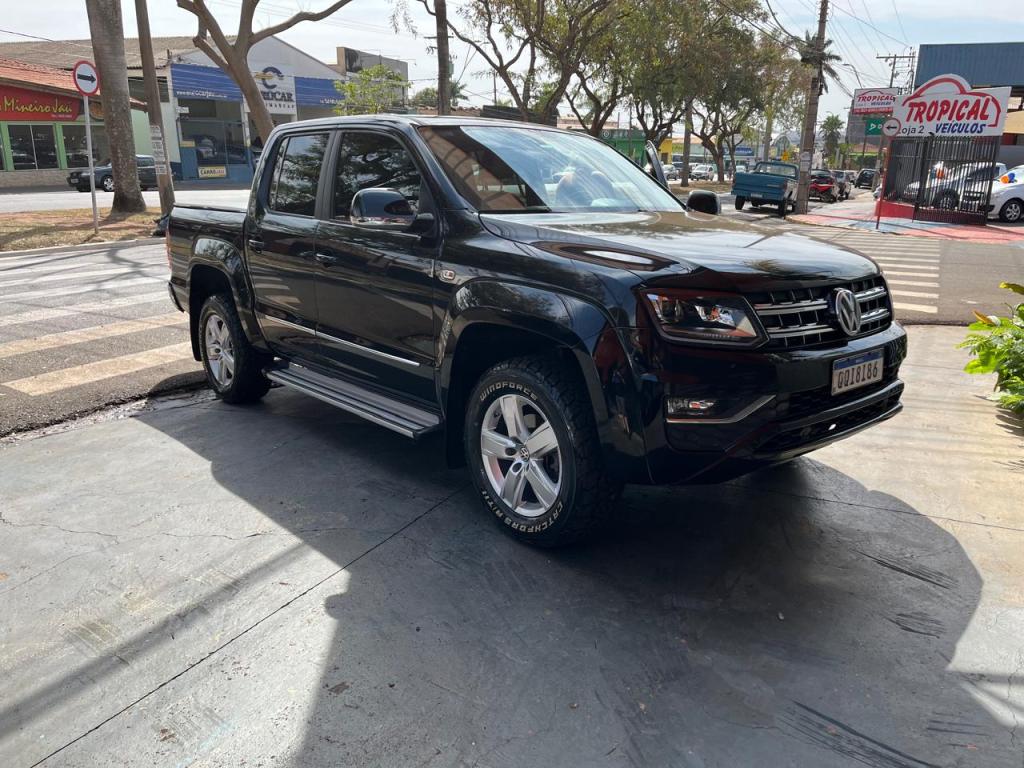 VOLKSWAGEN Amarok - Foto