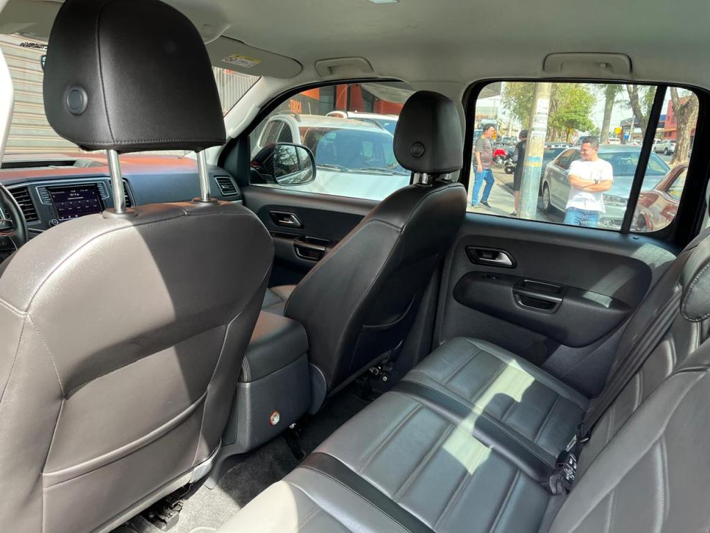 VOLKSWAGEN Amarok - Foto