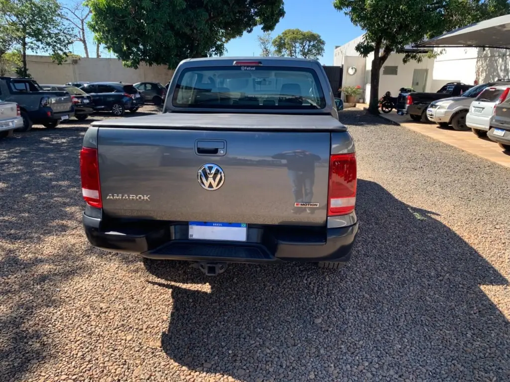 VOLKSWAGEN Amarok - Foto