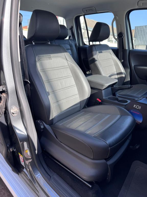 VOLKSWAGEN Amarok - Foto