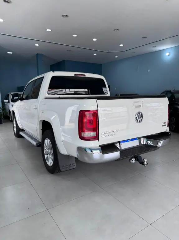 VOLKSWAGEN Amarok - Foto