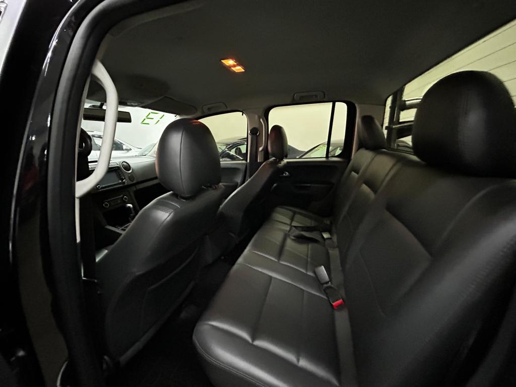 VOLKSWAGEN Amarok - Foto