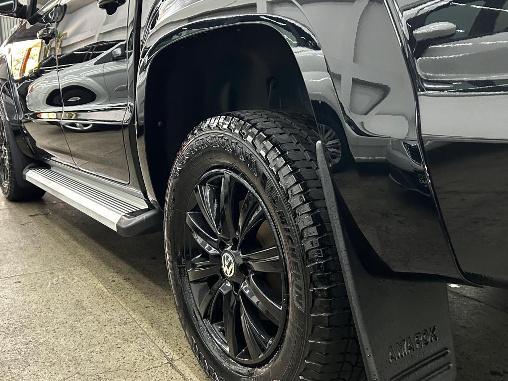 VOLKSWAGEN Amarok - Foto