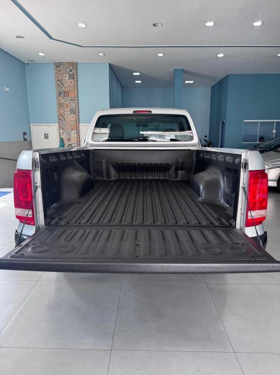 VOLKSWAGEN Amarok - Foto