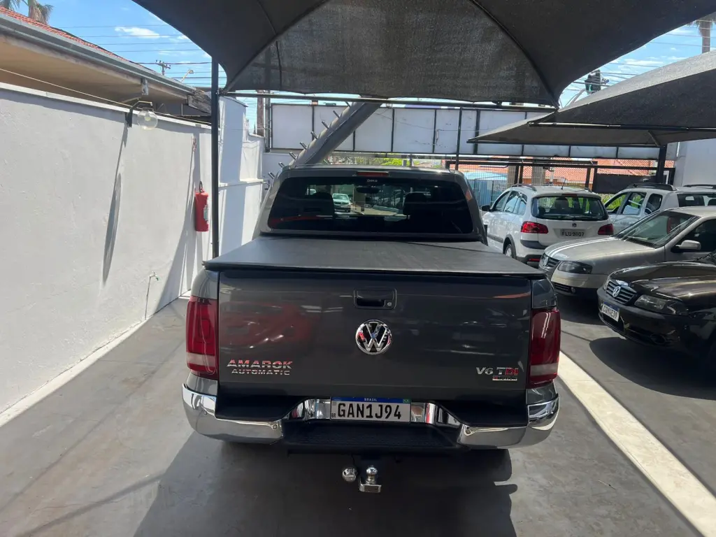 VOLKSWAGEN Amarok - Foto