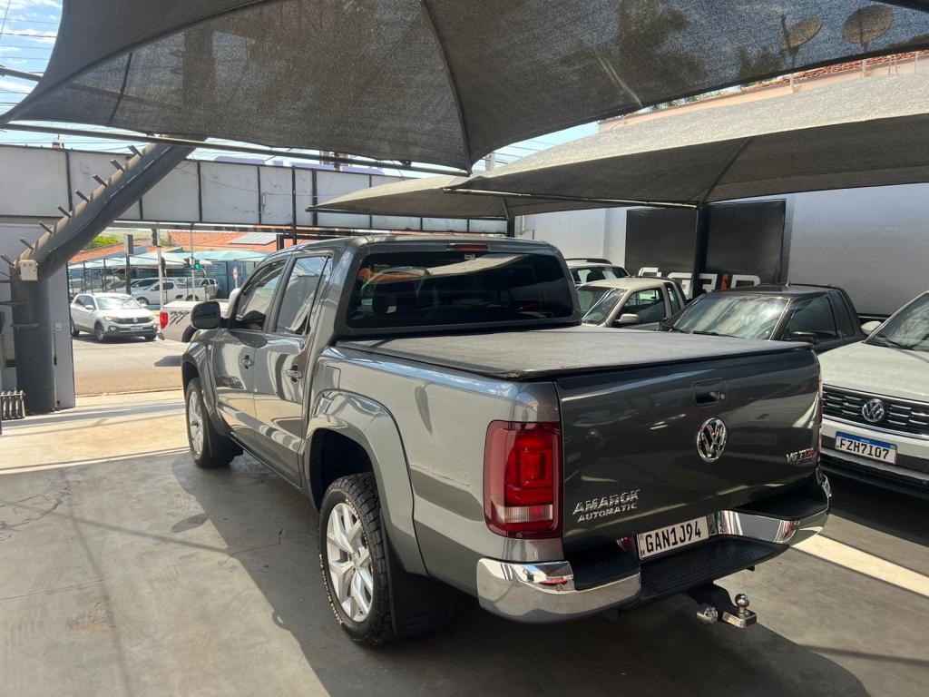 VOLKSWAGEN Amarok - Foto