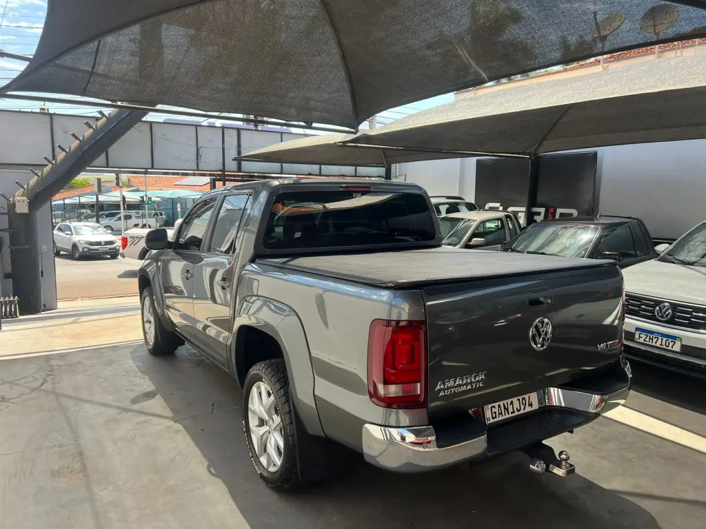 VOLKSWAGEN Amarok - Foto