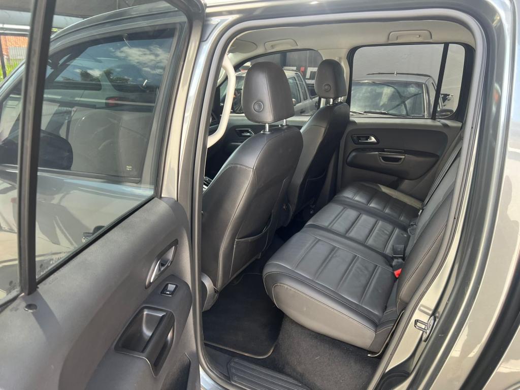 VOLKSWAGEN Amarok - Foto