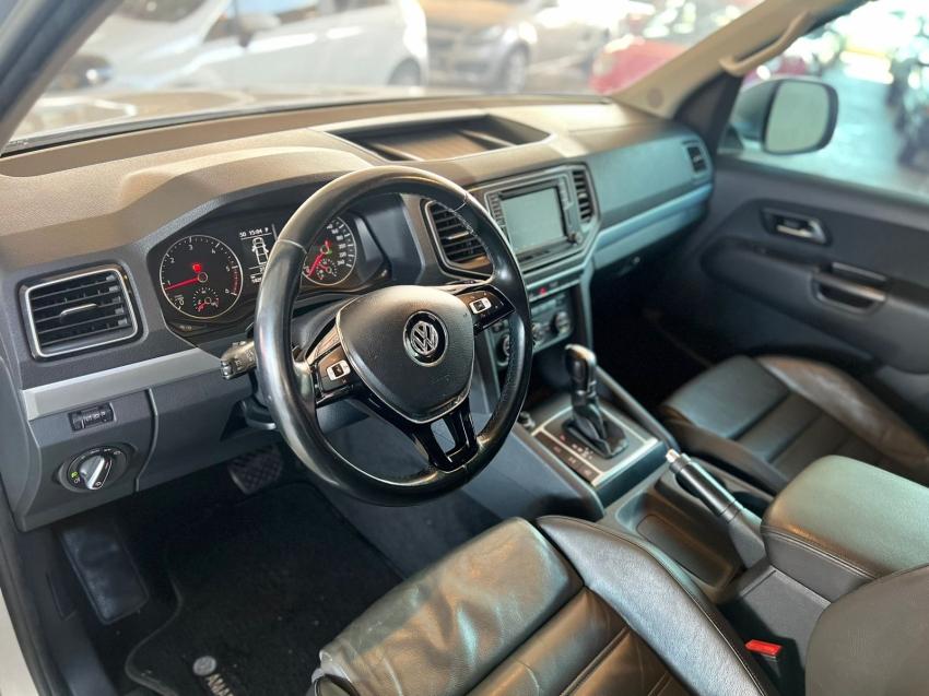 VOLKSWAGEN Amarok - Foto