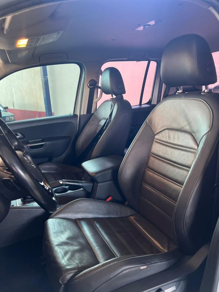 VOLKSWAGEN Amarok - Foto